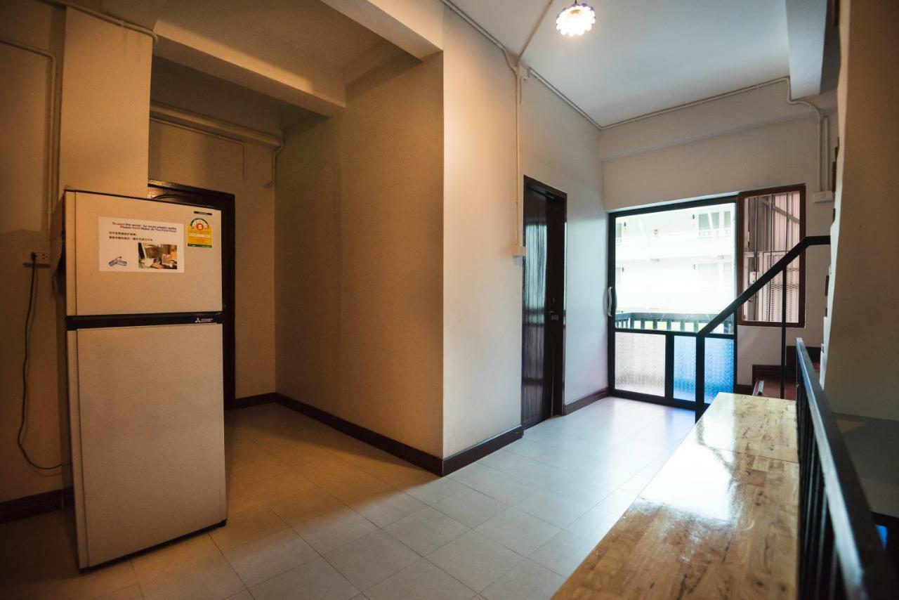 Hotel At Phra Sing Retro Chiang Mai Zewnętrze zdjęcie